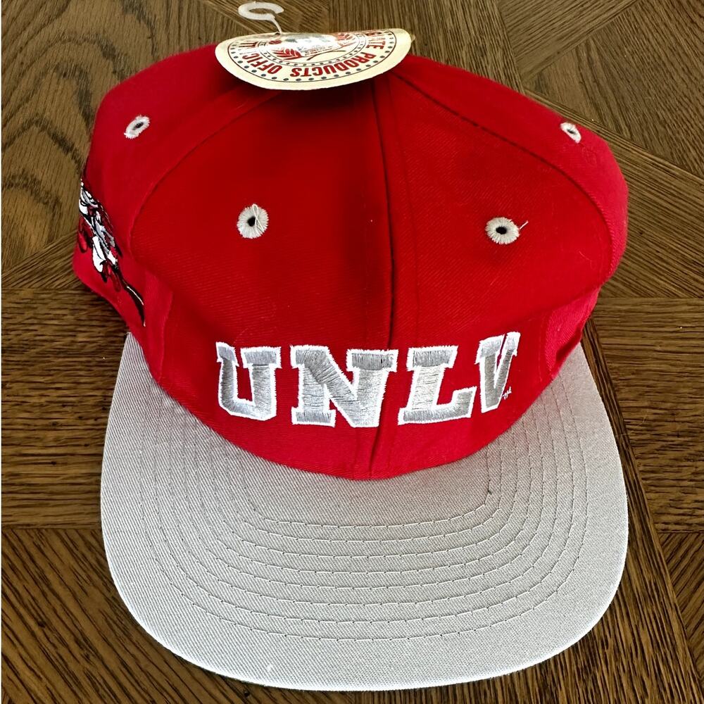 Vintage 90s UNLV Runnin Rebels Snapback Hat Red Gray Competition Cap VTG